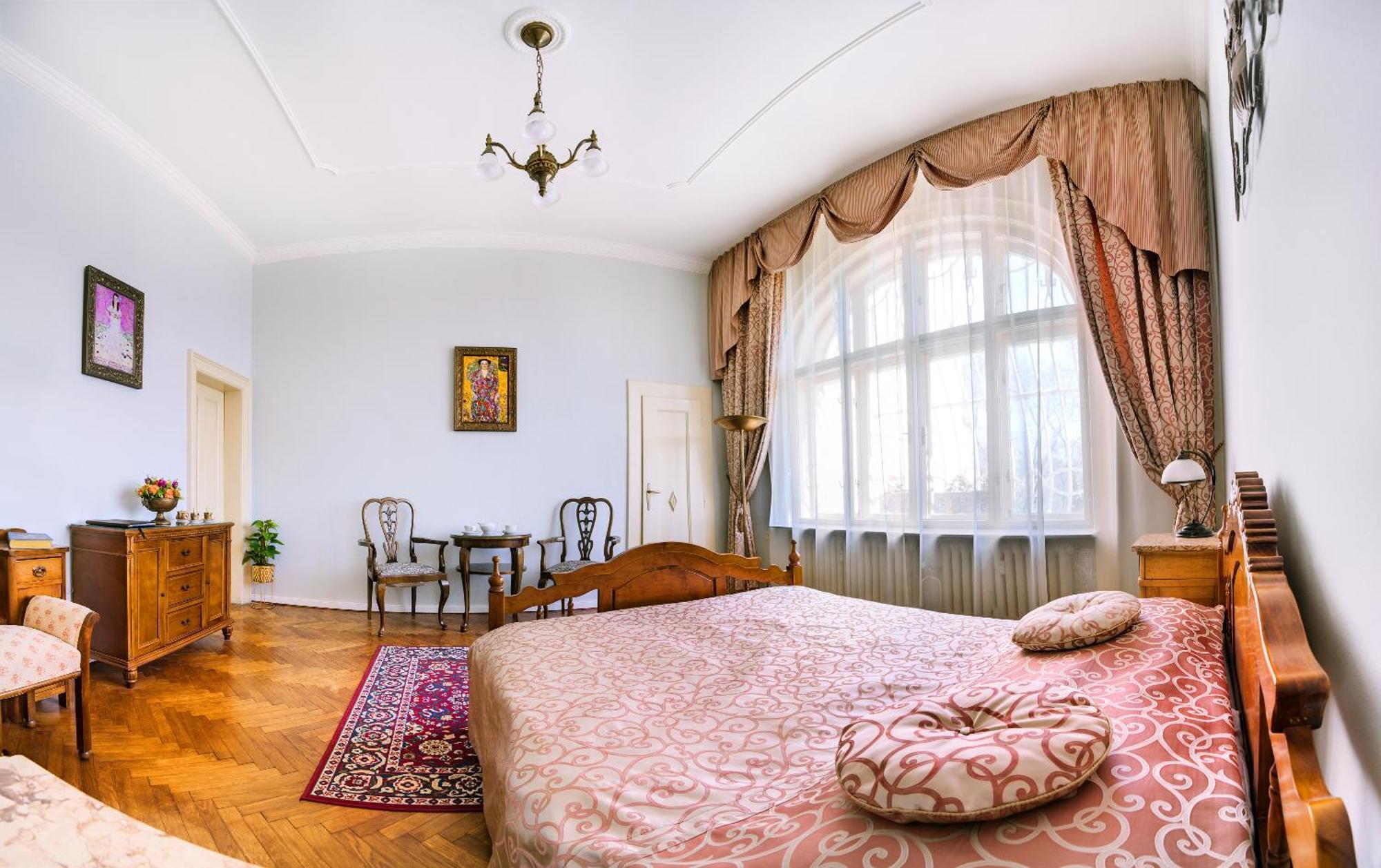 Vila Primavesi Olomouc Luaran gambar